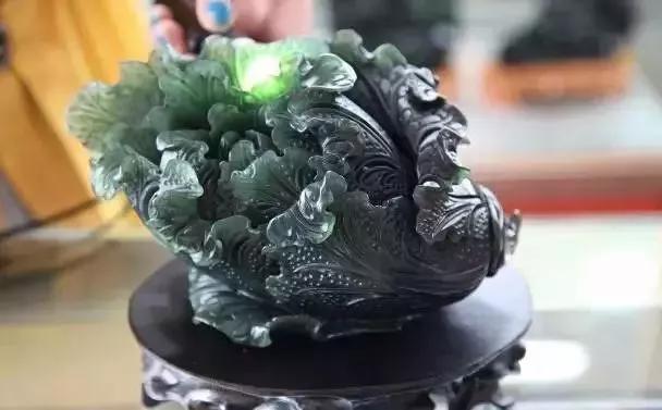 玩玉的人必备的东西,玩玉之人最深度解析