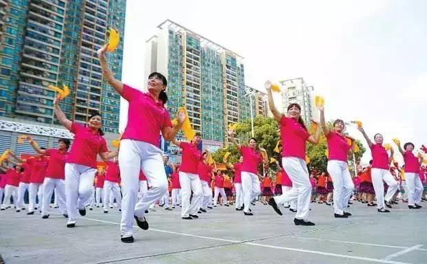 打开武侯人的“娱乐”记忆，竟然是时尚复古风的前辈