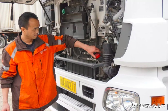 美孚黑霸王15w-40机油200l,美孚超级黑霸王国五柴油车能用吗