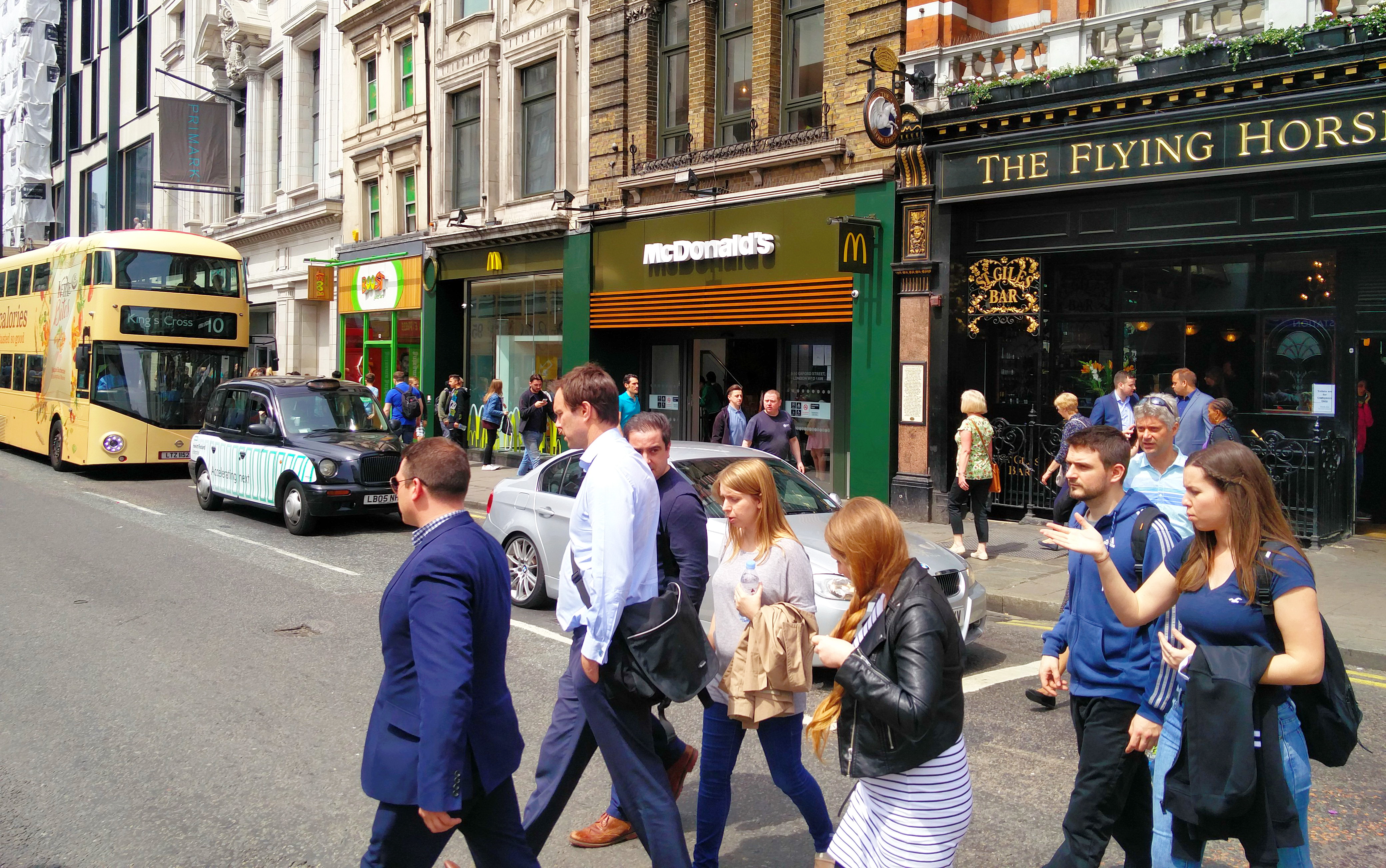 伦敦查令十字街84号还在吗,伦敦查令十字街