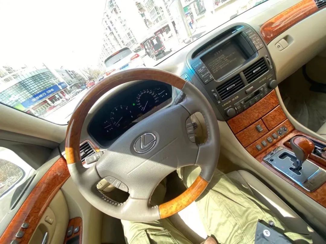 怪兽修车：翻新一辆2005年凌志LS430，当年百万经典车，满血复活