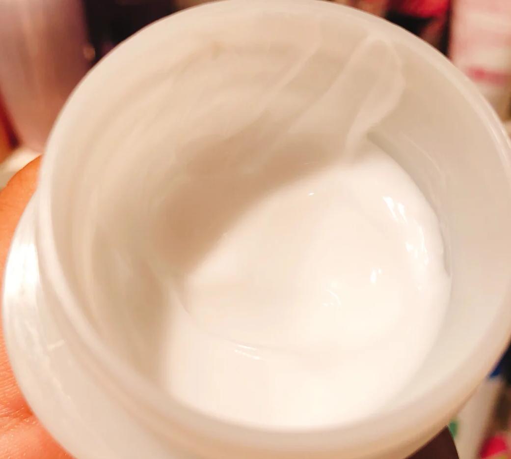 敏感肌肤泛红修复护肤品薇诺娜,敏感肌雅漾喷雾急救