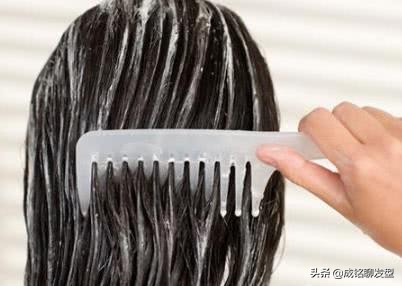 头发干枯毛躁是用发膜还是护发素,头发用了发膜比护发素更干
