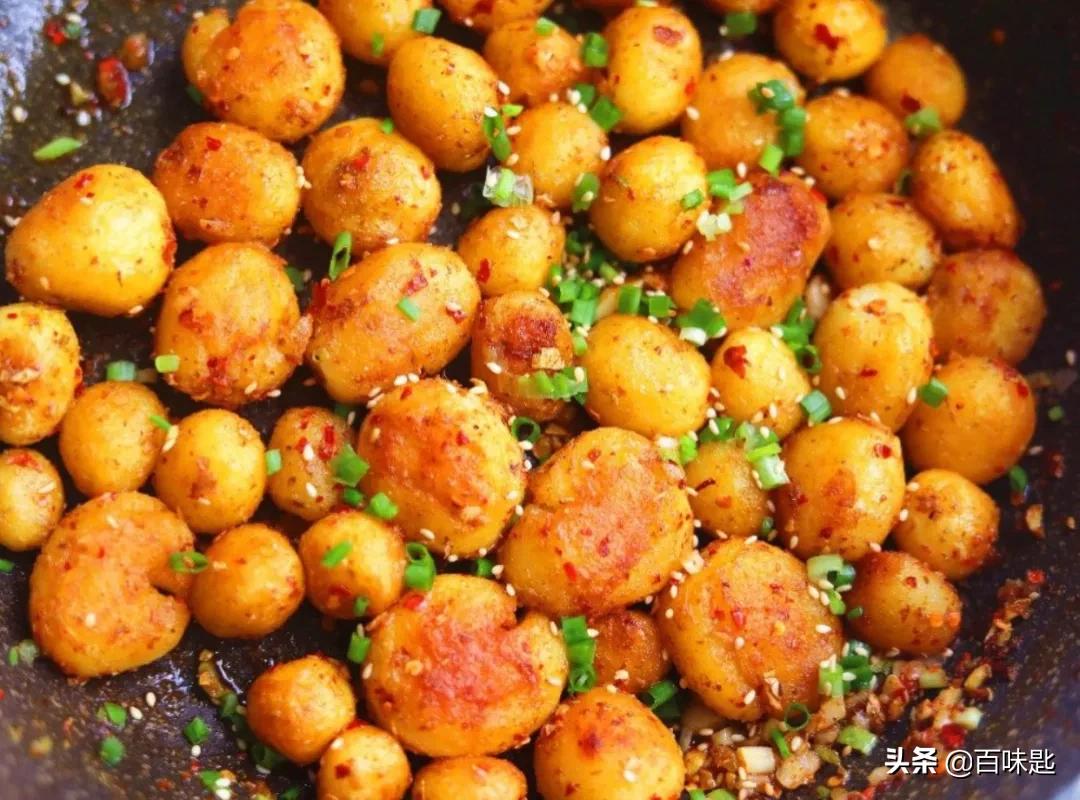 炕土豆的制作方法视频,湖北腊肉炕土豆的做法大全