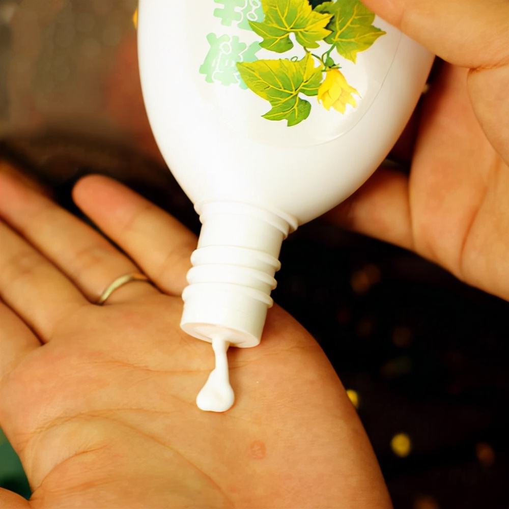 洗面奶30岁以上用推荐国货,国货好用的洗面奶推荐