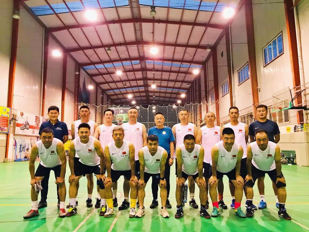 追梦人足球大神,足球追梦人踢野球