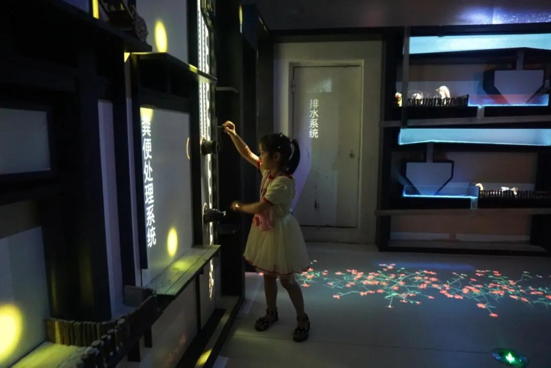 占地30000㎡！这艘建在安华汇天台上的巨船，竟是亲子乐园