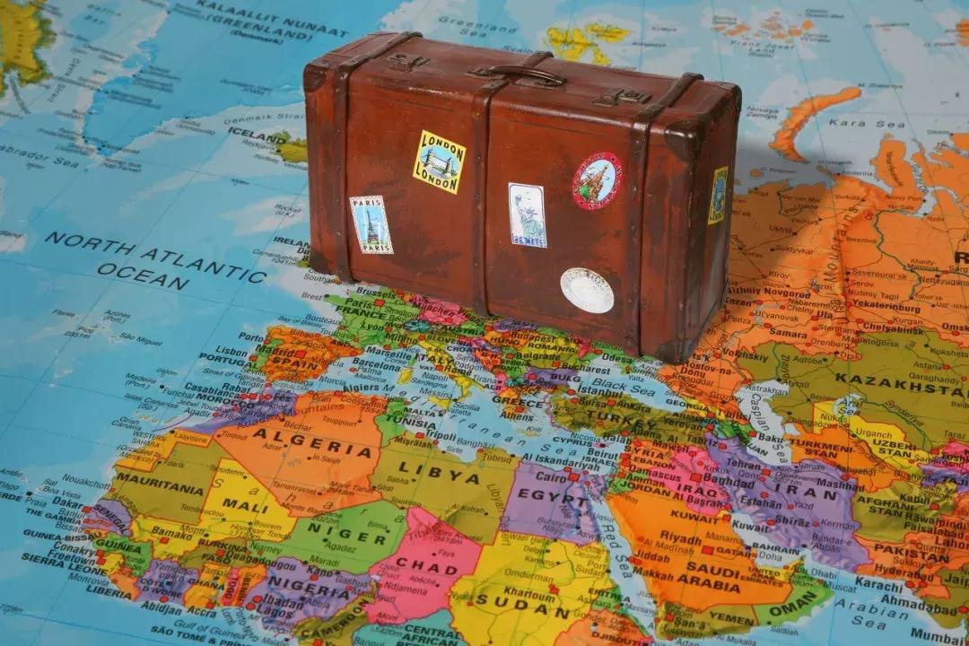 最适合穷游的3个国家景美物价低,比国内旅游还便宜的10个国家