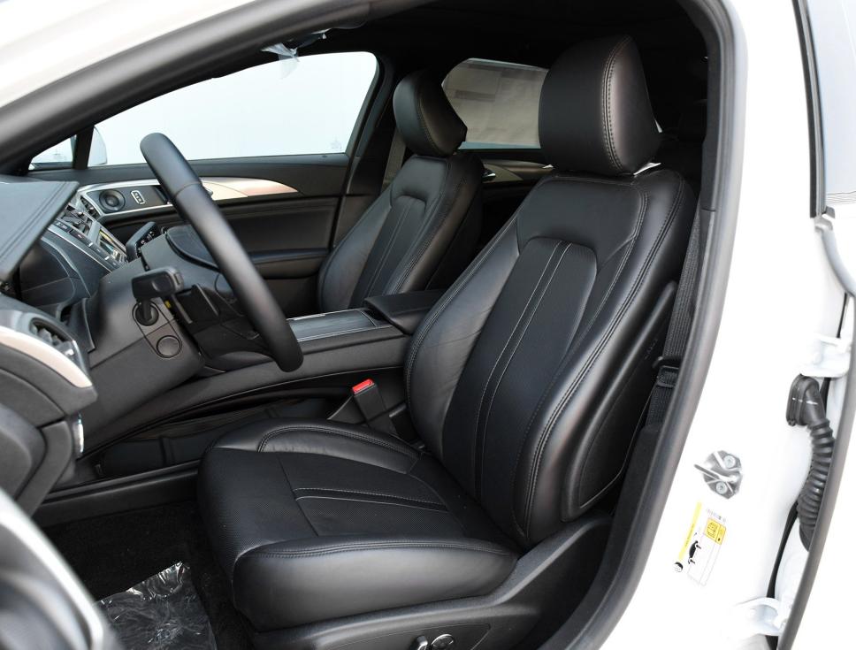 林肯优惠力度最大的车型,林肯mkz2850轴距