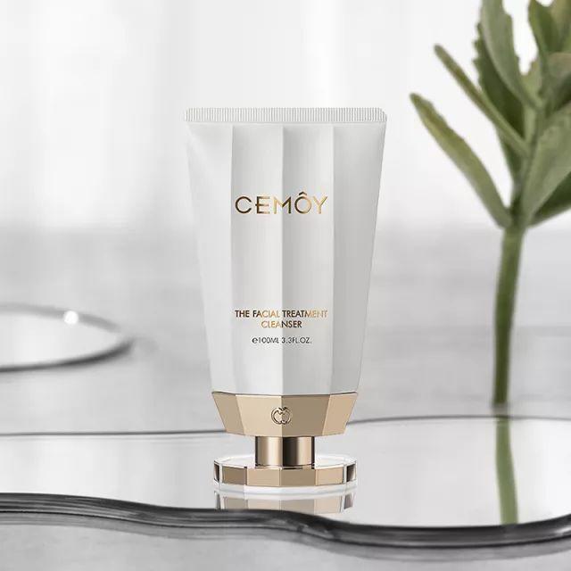 洋葱omall卖的是正品,适合有黑头的学生党的洗面奶