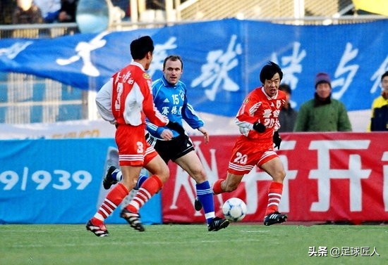 超级乌龙！意大利专家：中超队有意引进布冯，尤文传奇不愿去