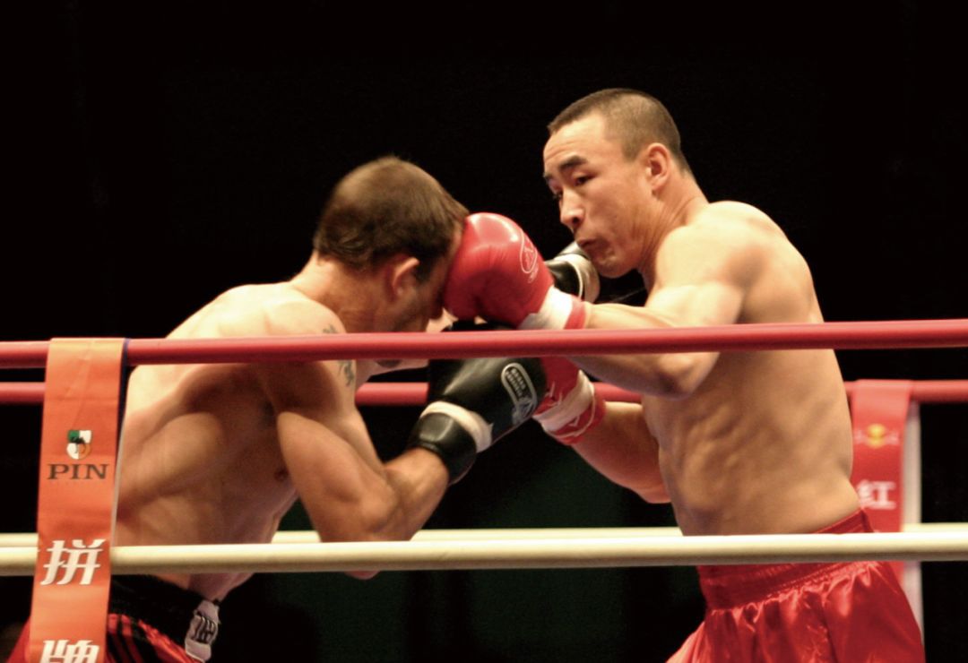 散打比赛怎么才算赢,散打比赛中日对抗赛