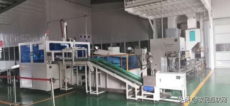 伊萨嘉露宠物食品,伊萨宠物食品旗舰店直播间