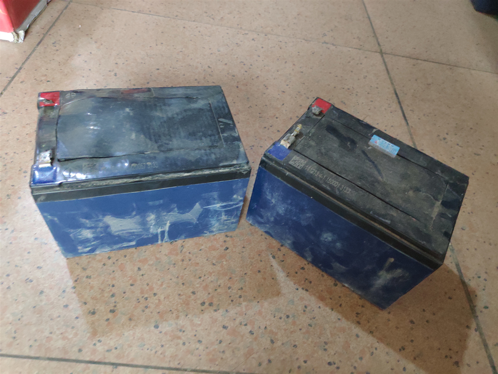 修复式充电器修复电瓶车电池,电瓶修复器充电器打假