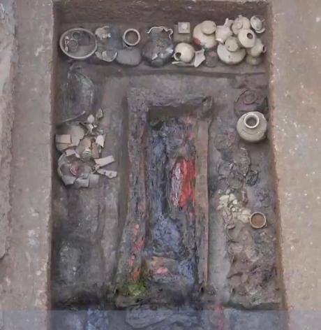 古墓宝藏之谜,墓室之谜完整版