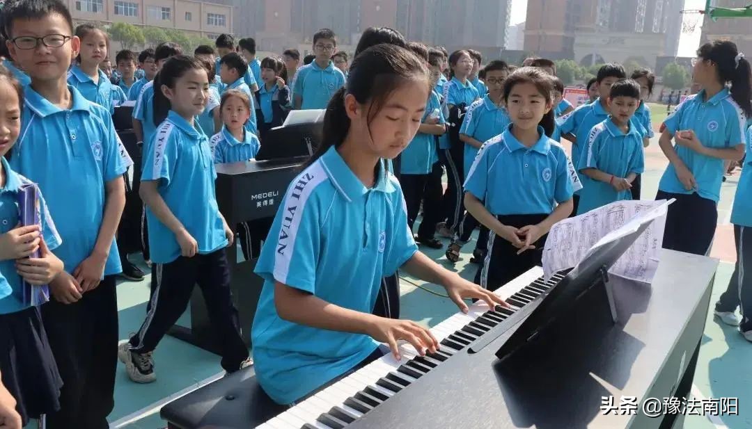 邓州市致远实验学校2023年运动会,邓州致远实验学校元旦