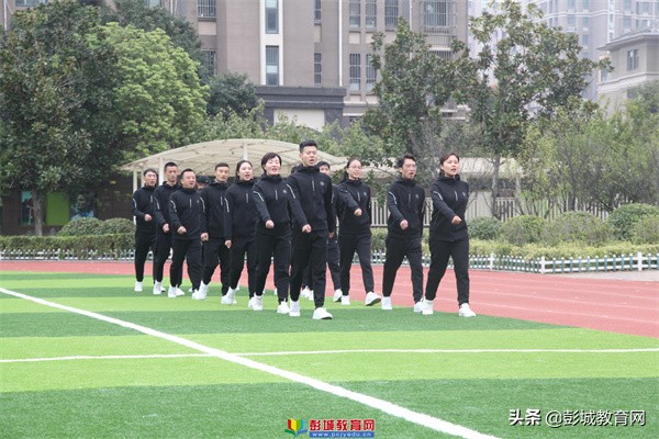 少华街第二小学田径运动会开幕式,徐州市少华街第二小学运动会