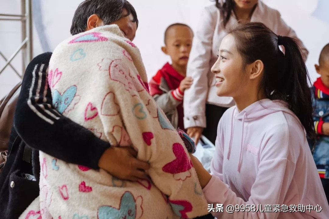 义诊走进乡村,义诊走进乡村医疗