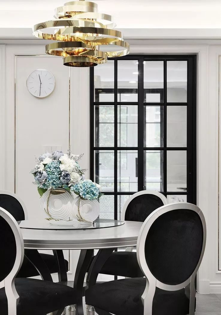 法式轻奢装修140平方横厅,145平法式轻奢风设计