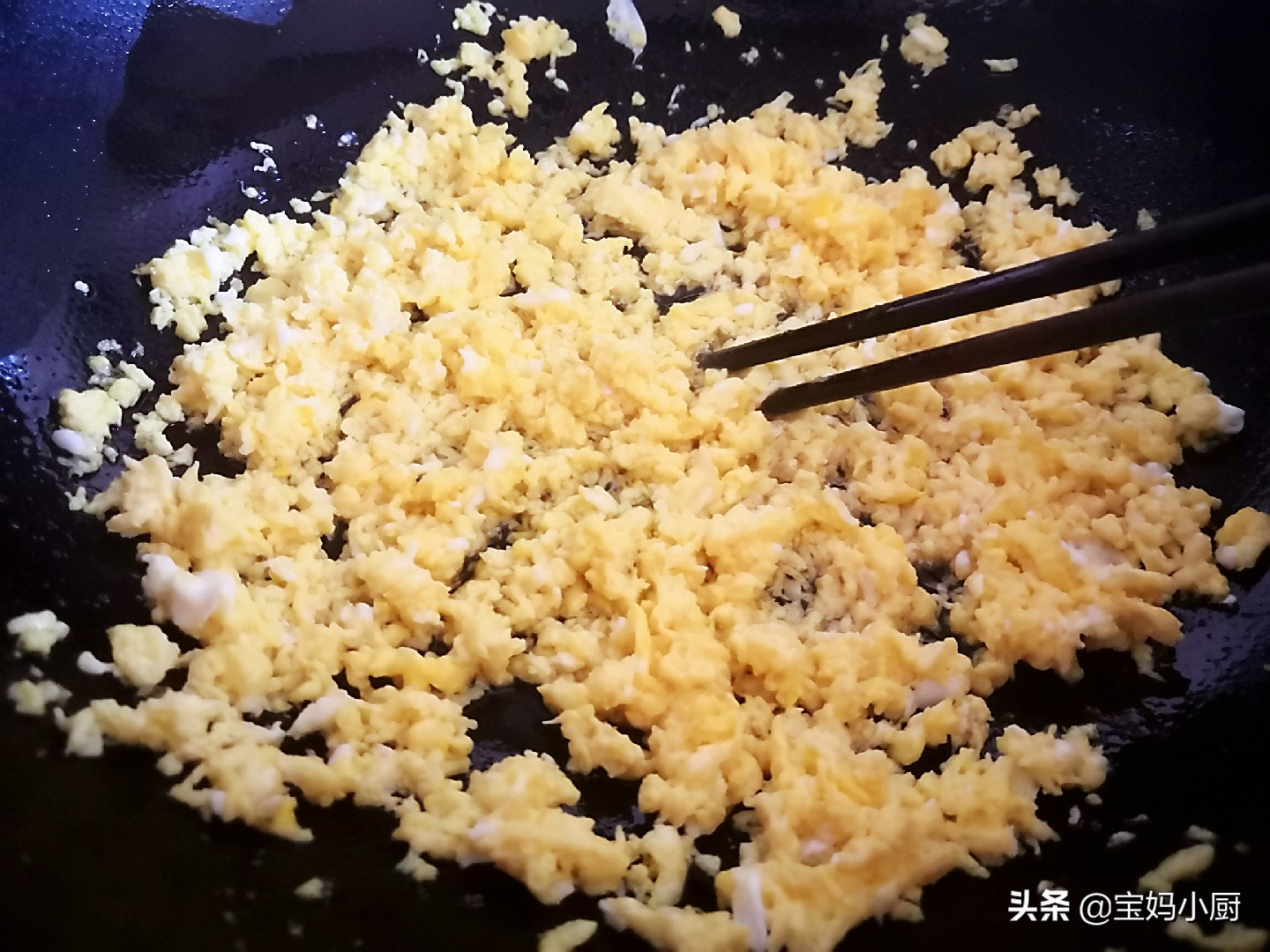 韭菜馅饺子怎么能多包馅,包韭菜馅饺子直接拌馅就错了