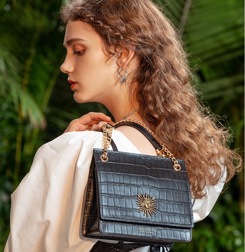 vh太阳神菱格单肩包测评,vh经典复古太阳神女包测评