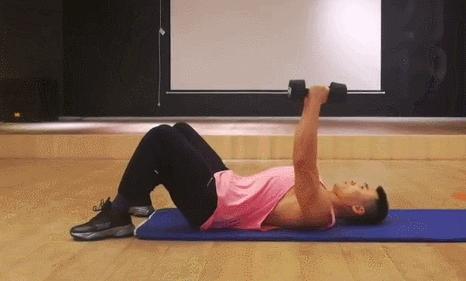 胸部下垂练习方法,女性胸部下垂怎么练回挺拔