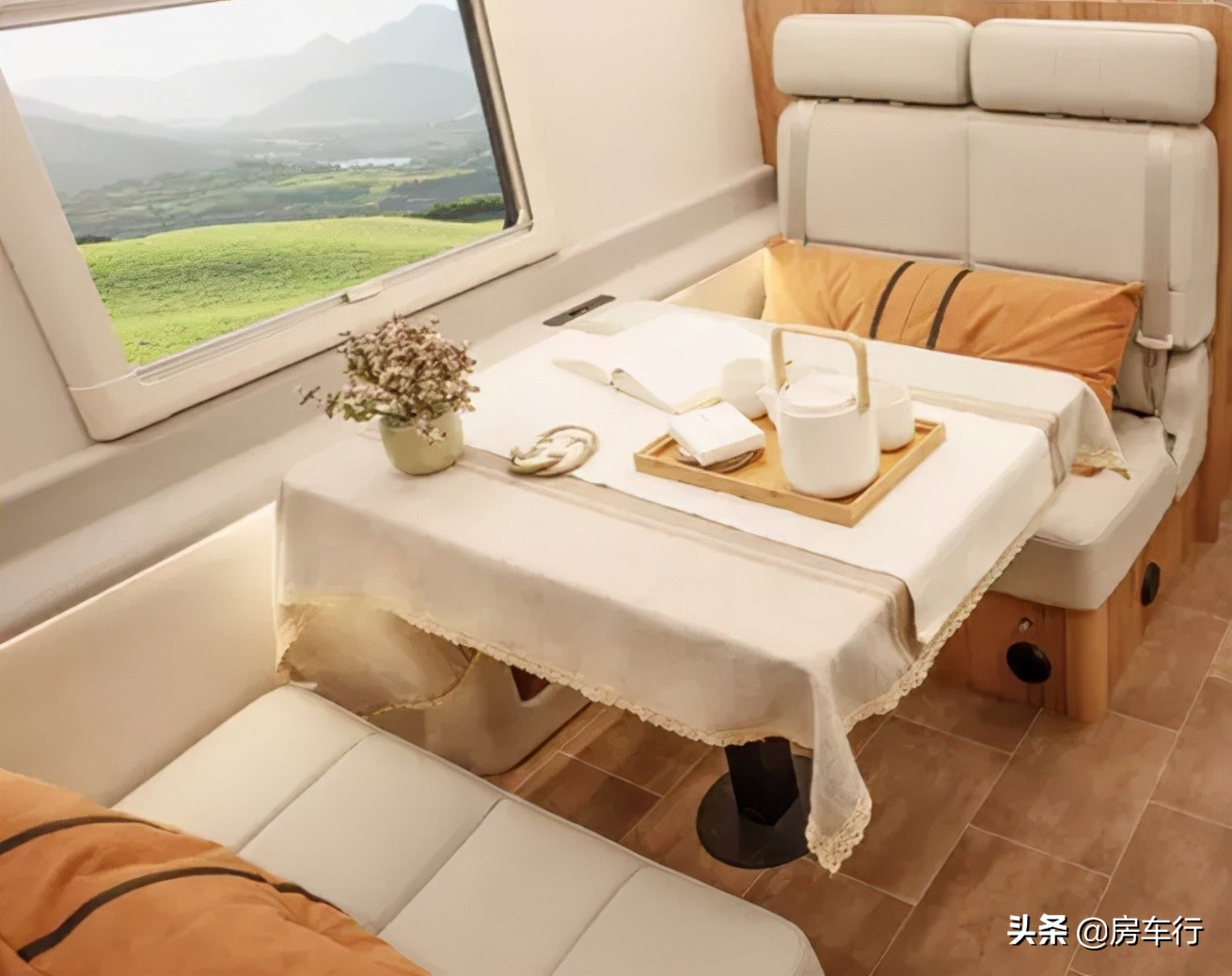 新款上汽大通轻卡房车,上汽大通maxus生活家h60