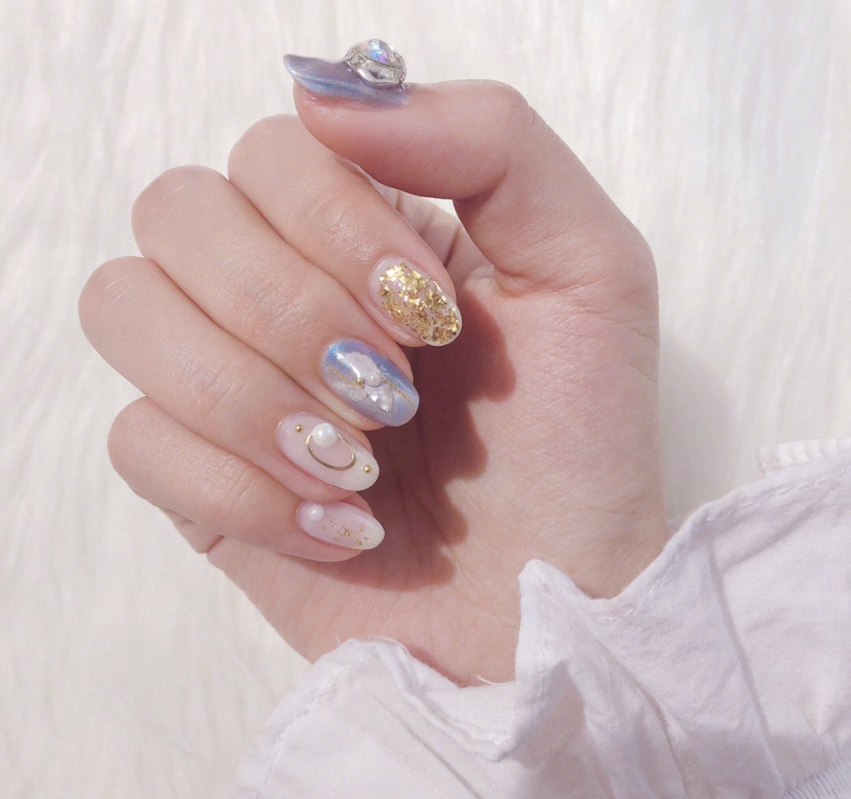 晕染蓝色美甲教程,仙气美甲晕染款式