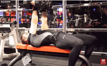 卧推练胸之后没感觉？增加这几个动作提升泵感，练完胸部又酸又胀