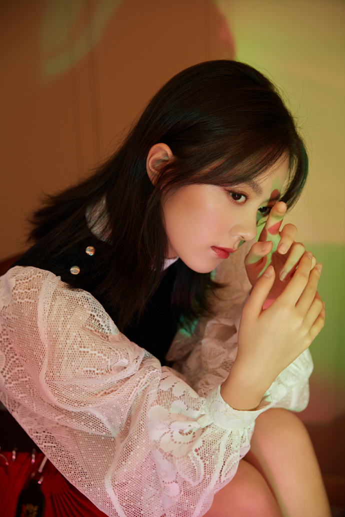 张鲁一王子文红毯,赵今麦和谁走红毯