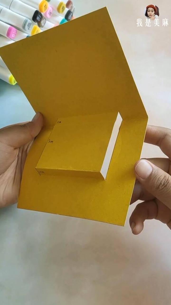 教师节到了给老师做一个贺卡,教师节做给老师的贺卡超简单的