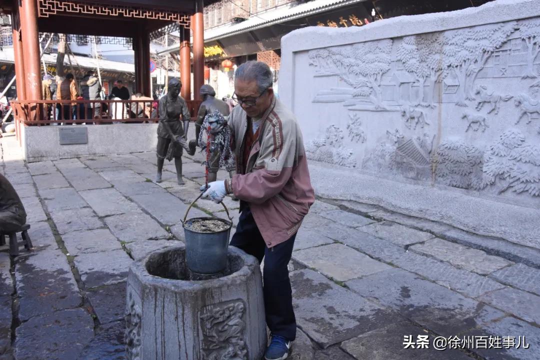 一天10趟！徐州一医生成“竹扁奇人”