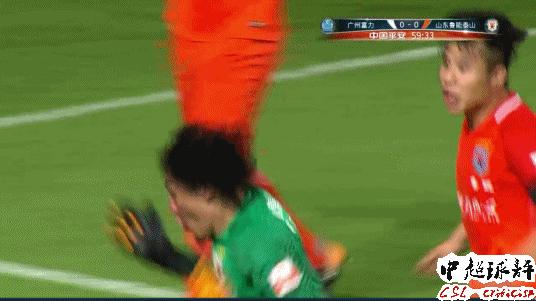足球搞笑假摔集锦,足球假摔搞笑视频影帝