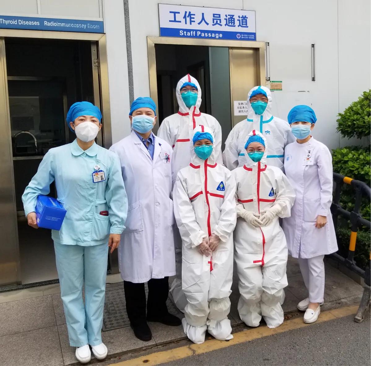 舍小家顾大家感谢家人的支持,舍小家为大家倾全力抗击疫情