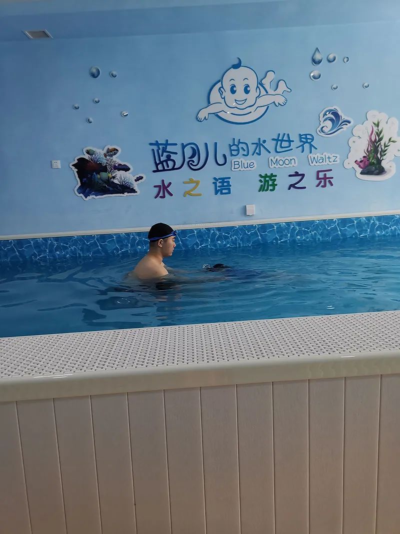 蓝月儿的水世界游泳馆,蓝月儿的水世界团购