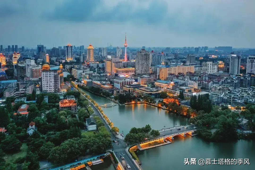 南通跨入万亿俱乐部的启示,南通通江达海