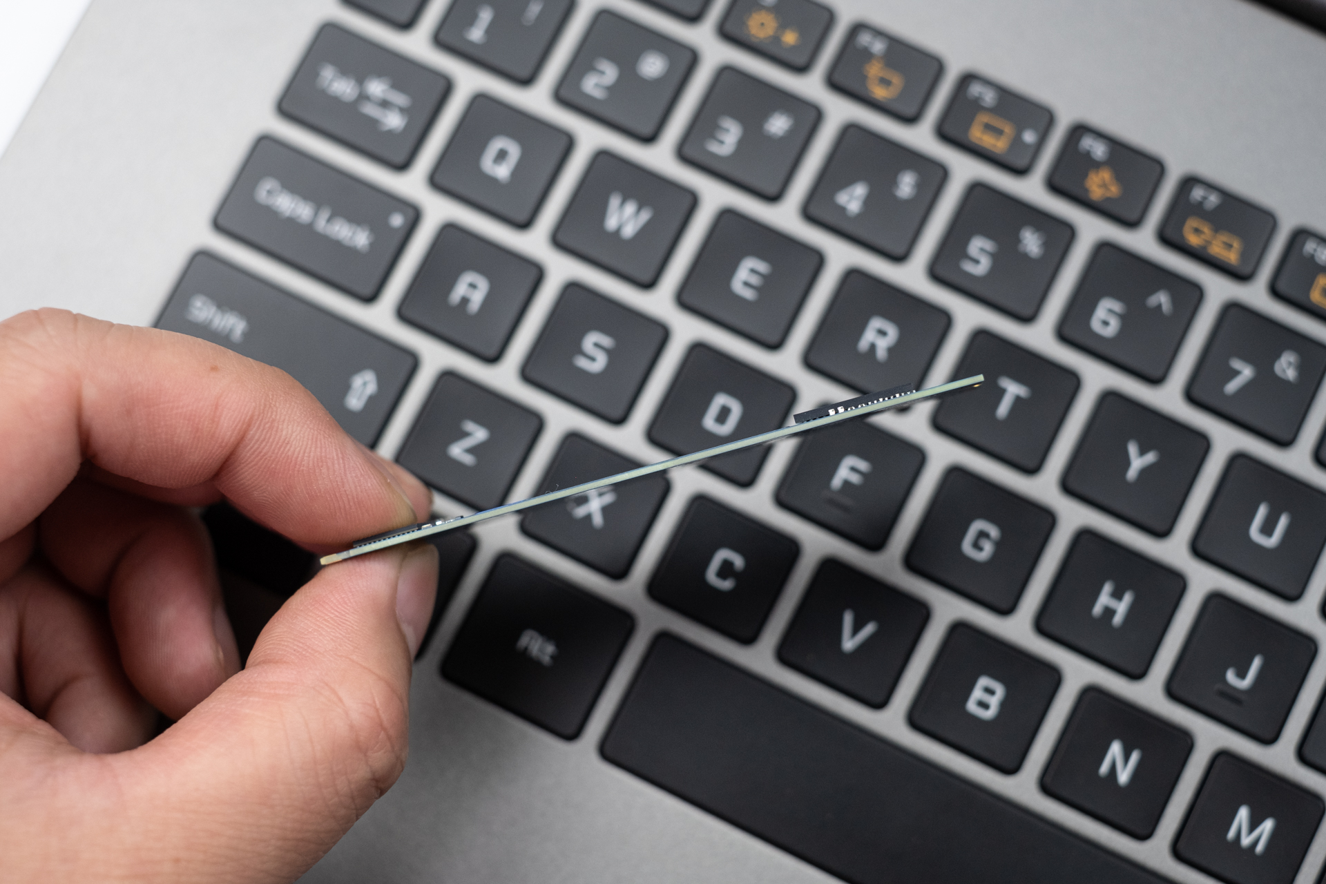 笔记本电脑m.2固态硬盘安装,笔记本m.2硬盘装台式机