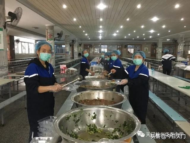华泰后勤献爱心,暖心饭菜送一医——湖北天门华泰中学为市人民医院提供早中晚饭菜小记