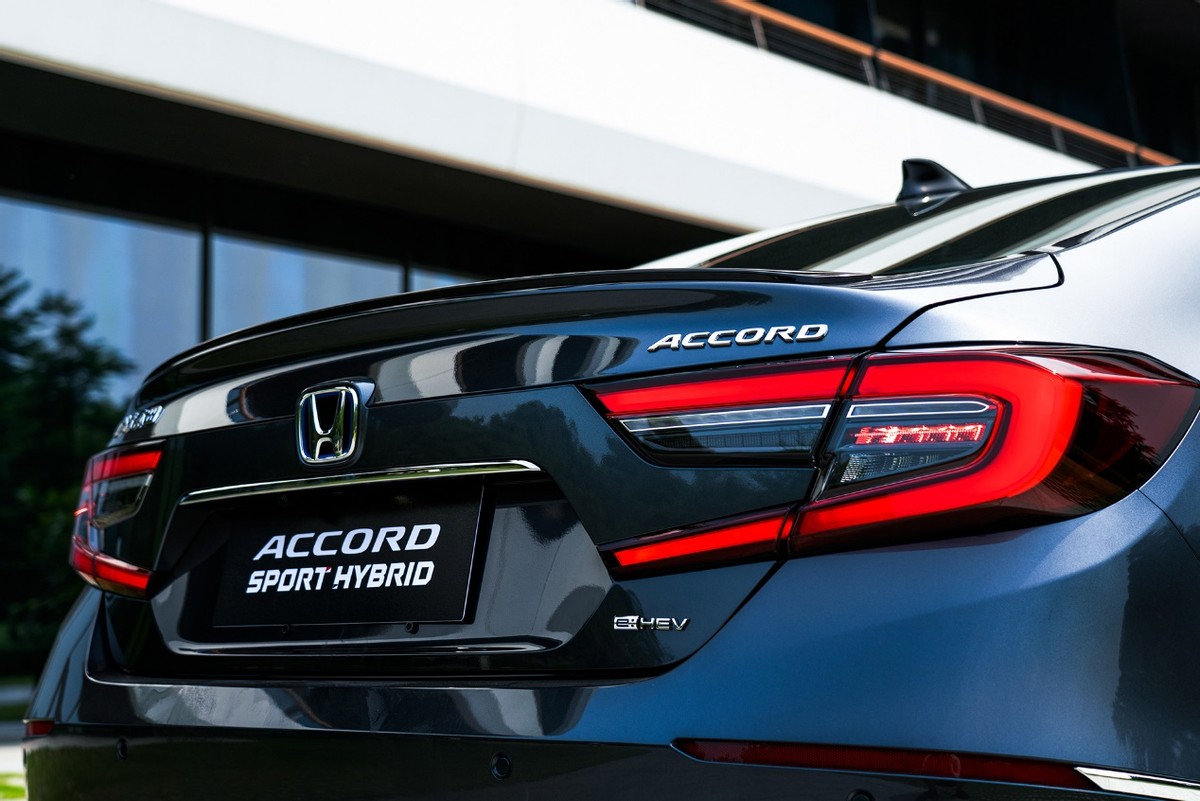 年轻化是未来十年的品牌必由之路,广本雅阁2020款试驾