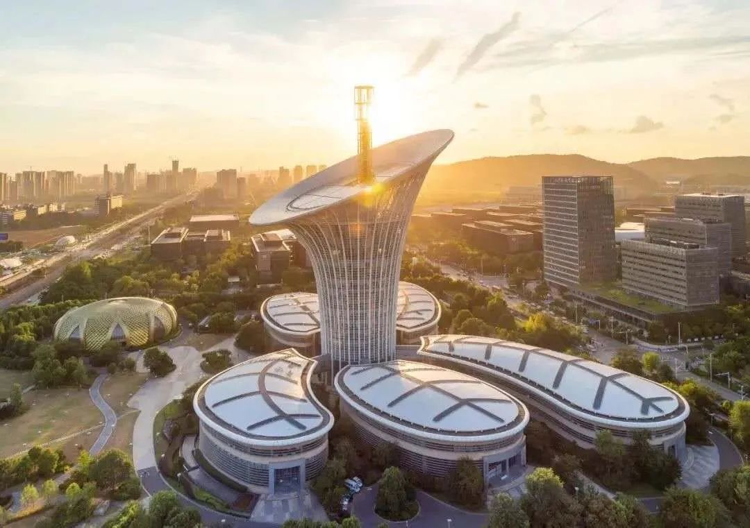 在加速度的光谷，找到有腔调的生活