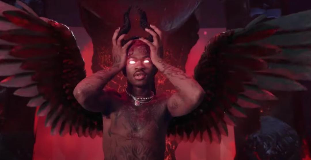 耐克为什么被骂上热搜,nike撒旦鞋里的血是真的吗