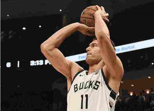 曾经的联盟第一中锋德怀特霍华德,当年联盟第一中锋姚明