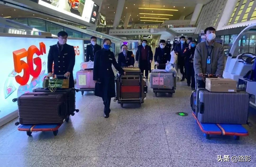 战疫情保春运铁路警察在行动,抗击疫情守护平安摄影征稿