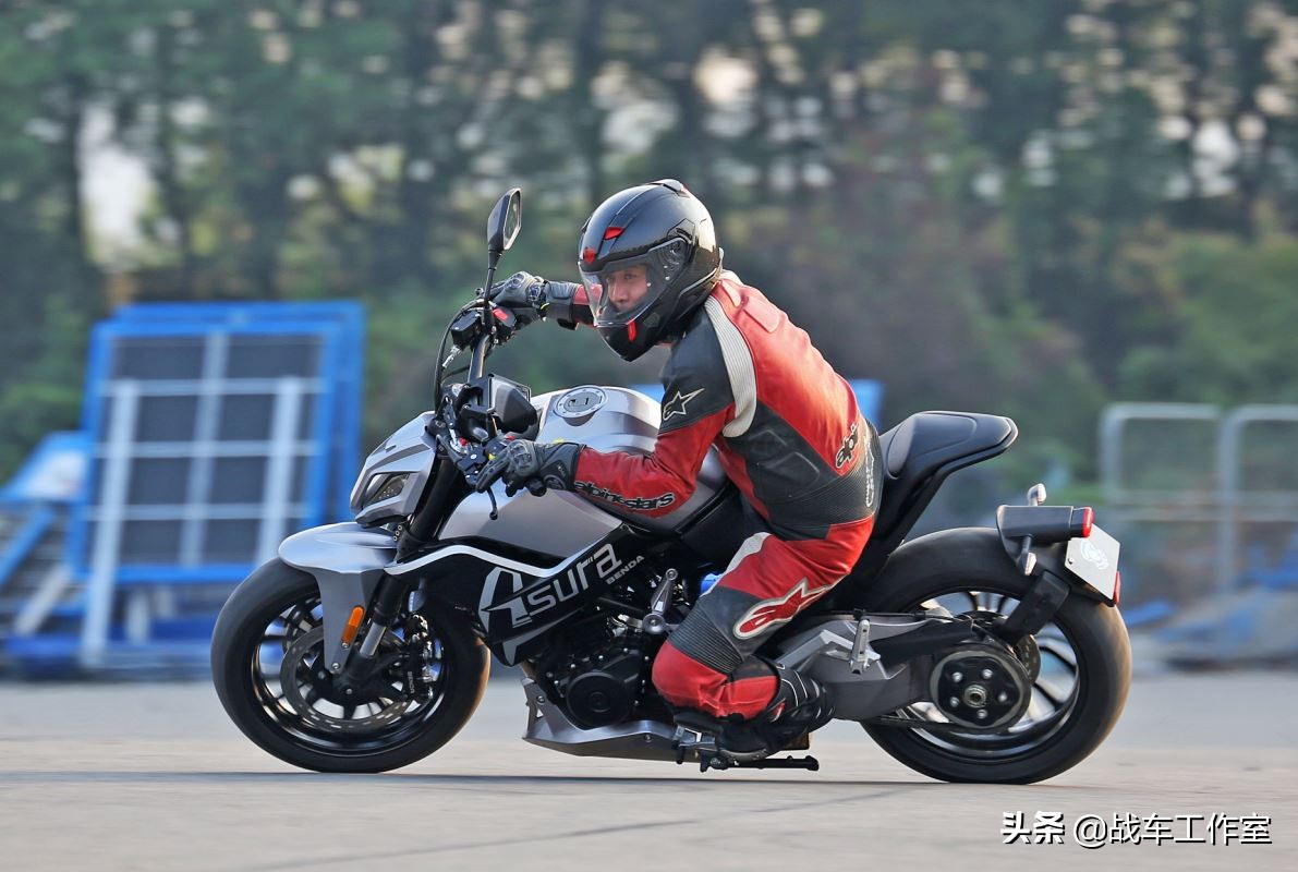 奔达阿修罗400cc街车曝光,奔达阿修罗400评测视频