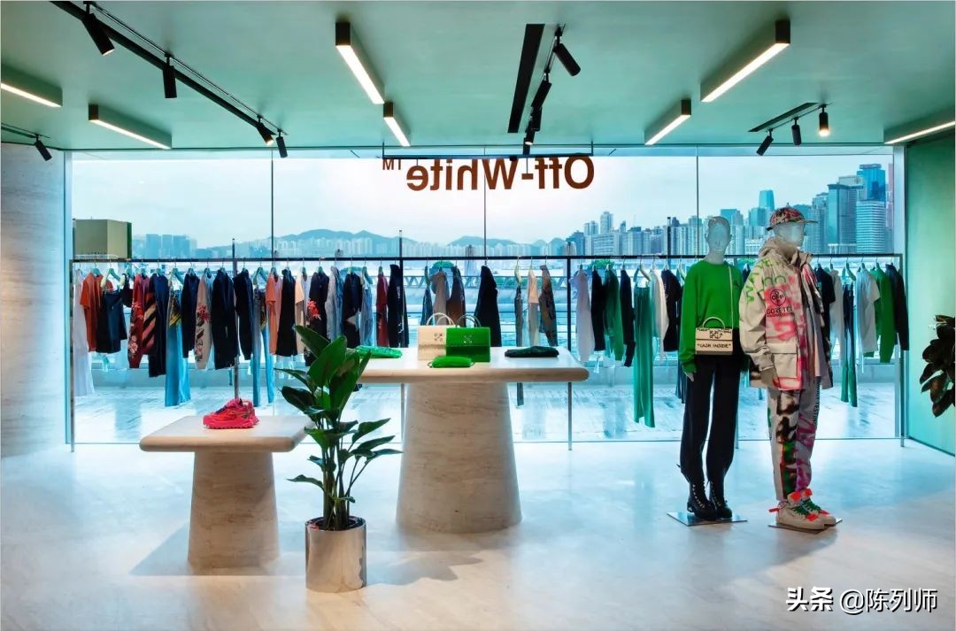 offwhite风格,白色品牌陈列搭配