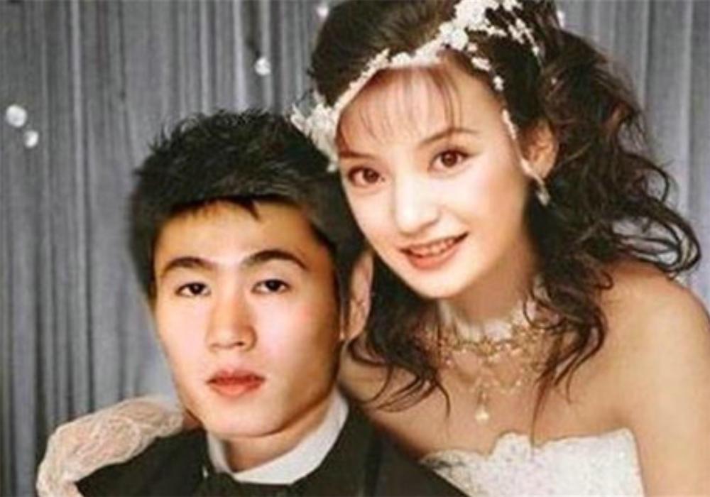 赵薇结婚后和王励勤有来往吗,赵薇王励勤私下关系