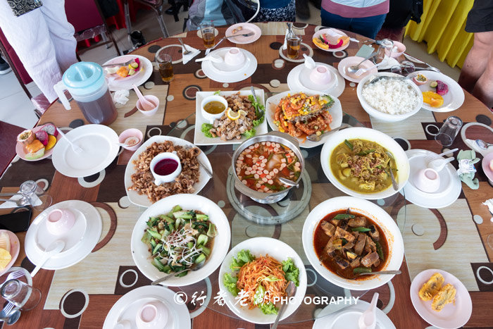 去马来西亚让带什么吃的,去马来西亚适合买回家的食物