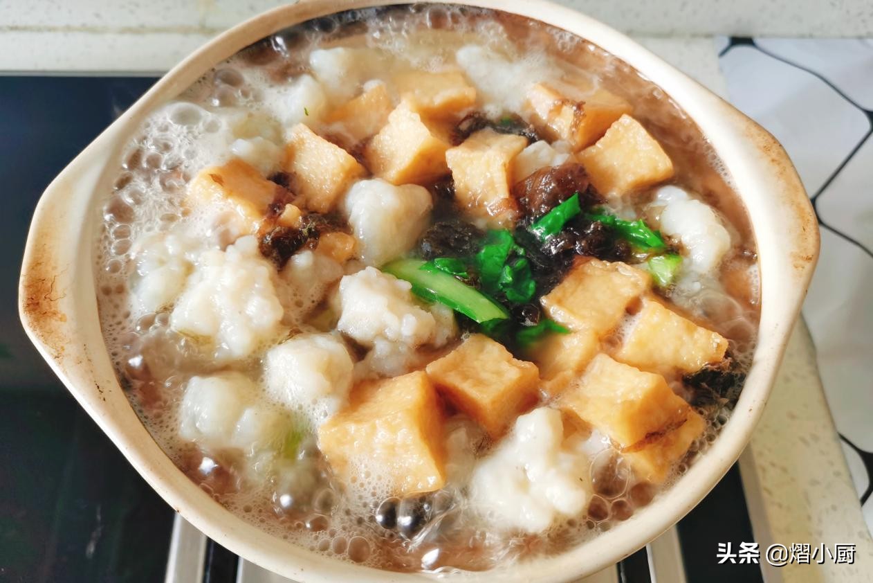 丝瓜紫菜鱼滑汤做法,紫菜滑肉汤怎么做又嫩又好喝