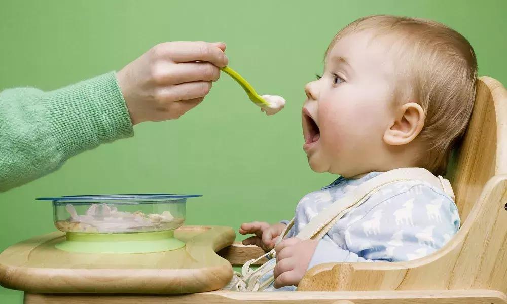 天热宝宝怎么办,一周左右宝宝厌奶