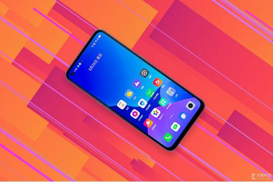 1699块的真我gt值得买吗,1100买真我gtneo值不值